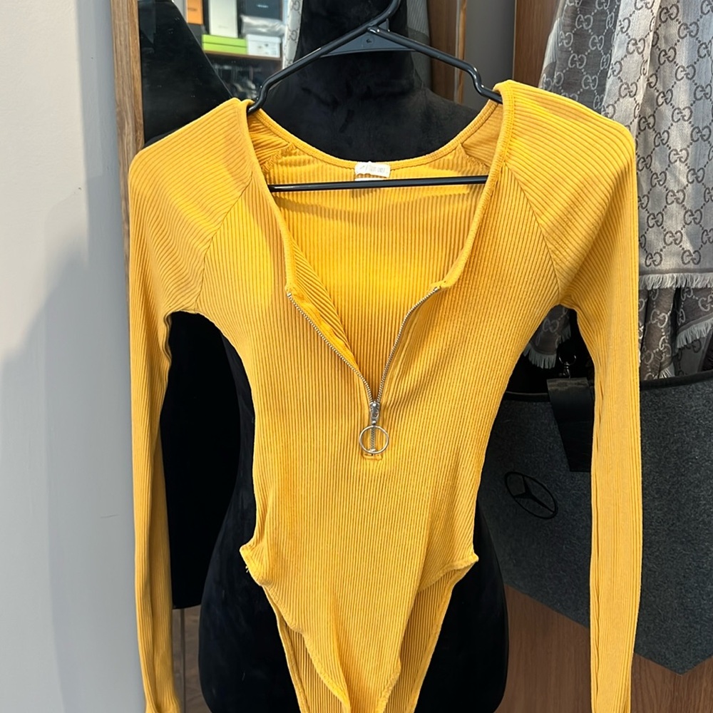 Long sleeve bodysuit
